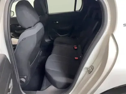 Photo 17 Peugeot 208  Electrique 50 kWh 136ch