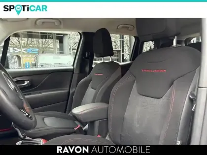 Photo 15 Jeep Renegade  1.3 Turbo T4 240 ch PHEV BVA6 4xe eAWD