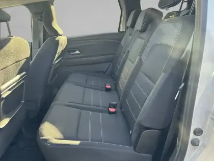 Photo 11 Dacia Jogger  TCe 110 7 places