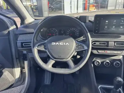 Photo 8 Dacia Jogger  TCe 110 7 places