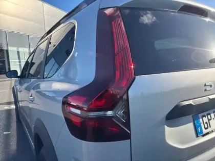 Photo 16 Dacia Jogger  TCe 110 7 places