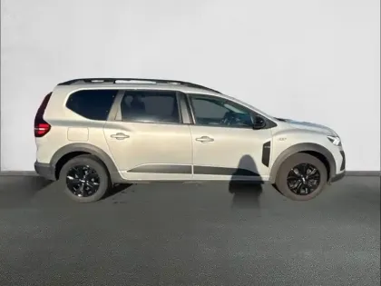 Photo 3 Dacia Jogger  TCe 110 7 places