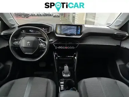 Photo 7 Peugeot 208  Electrique 50 kWh 136ch