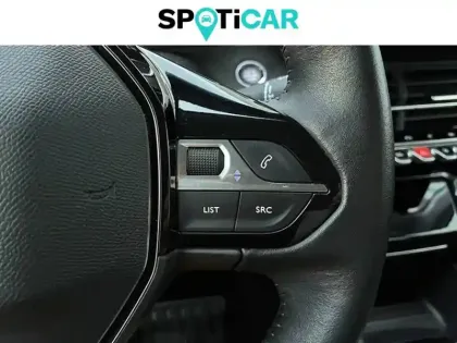 Photo 23 Peugeot 208  Electrique 50 kWh 136ch