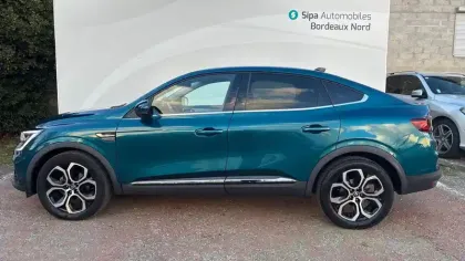 Photo 35 Renault Arkana  mild hybrid 140 EDC FAP - 22