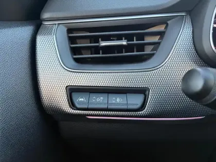 Photo 24 Renault Arkana  mild hybrid 140 EDC FAP - 22