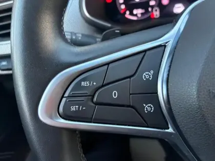 Photo 30 Renault Arkana  mild hybrid 140 EDC FAP - 22