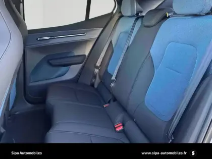 Photo 12 Volvo Ex30  Single Extended Range 272 ch 1EDT