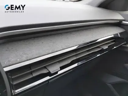 Photo 72 Renault Rafale  E-Tech full hybrid 200