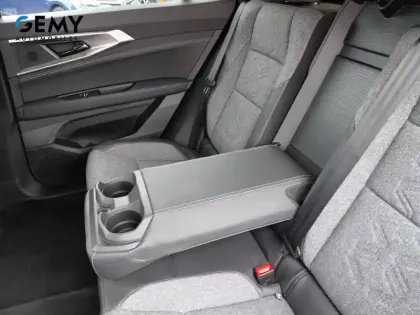 Photo 50 Renault Rafale  E-Tech full hybrid 200