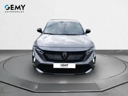 Photo 39 Renault Rafale  E-Tech full hybrid 200