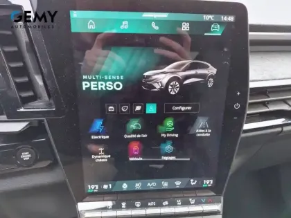 Photo 28 Renault Rafale  E-Tech full hybrid 200