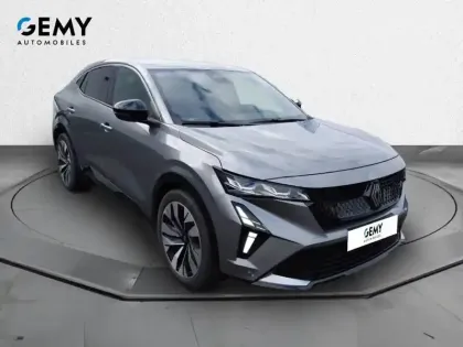 Photo 40 Renault Rafale  E-Tech full hybrid 200