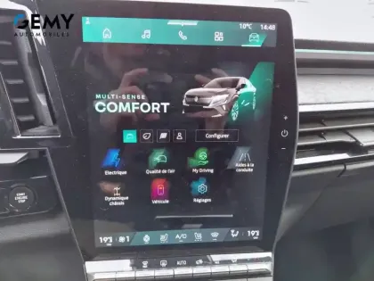 Photo 101 Renault Rafale  E-Tech full hybrid 200