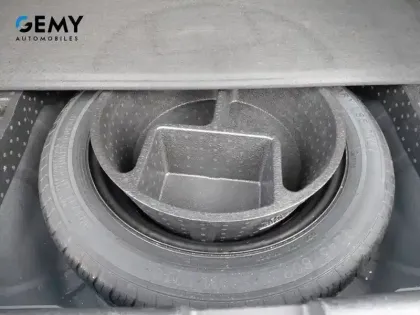 Photo 73 Renault Rafale  E-Tech full hybrid 200