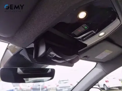 Photo 33 Renault Rafale  E-Tech full hybrid 200