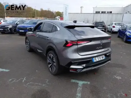 Photo 6 Renault Rafale  E-Tech full hybrid 200