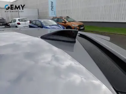 Photo 75 Renault Rafale  E-Tech full hybrid 200