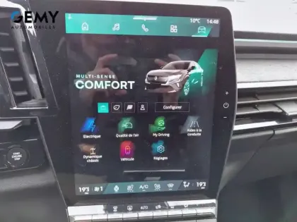 Photo 25 Renault Rafale  E-Tech full hybrid 200