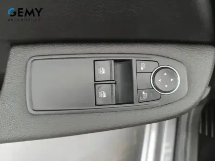 Photo 11 Renault Clio  TCe 90