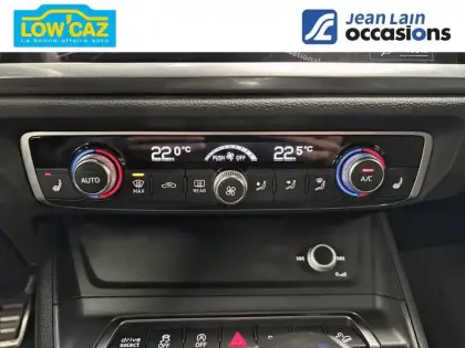 Photo 13 Audi Q3  Sportback 35 TFSI 150 ch S tronic 7