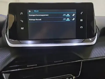 Photo 25 Peugeot 208  PureTech 100 S&S BVM6