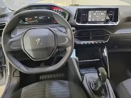 Photo 56 Peugeot 208  PureTech 75 S&S BVM5