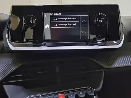 Photo 42 Peugeot 208  PureTech 75 S&S BVM5