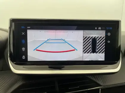 Photo 57 Peugeot 208  Hybrid 110 e-DCS6