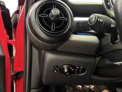 Photo 33 Mini Mini Hatch 5 Portes One 102 ch