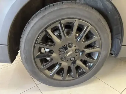 Photo 13 Mini Mini Hatch 5 Portes One 102 ch