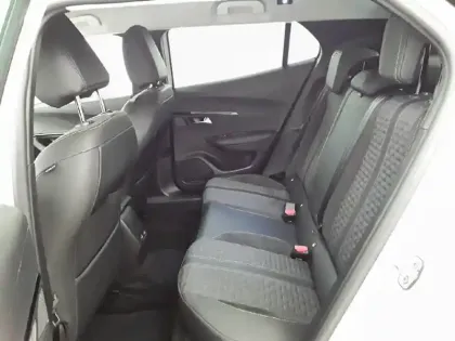 Photo 11 Peugeot 2008  Electrique 136 ch