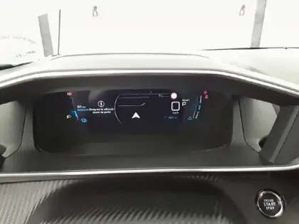 Photo 9 Peugeot 2008  Electrique 136 ch