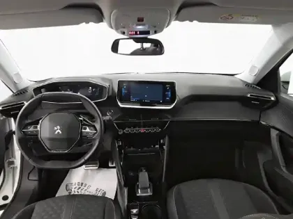 Photo 7 Peugeot 2008  Electrique 136 ch