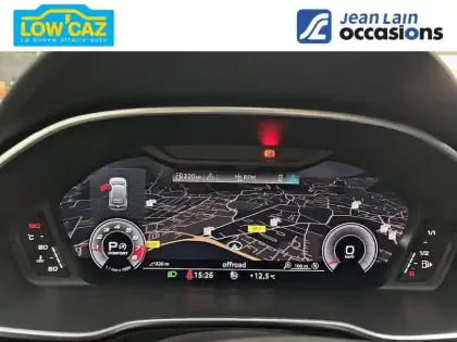 Photo 11 Audi Q3  45 TFSI 230 ch S tronic 7 Quattro