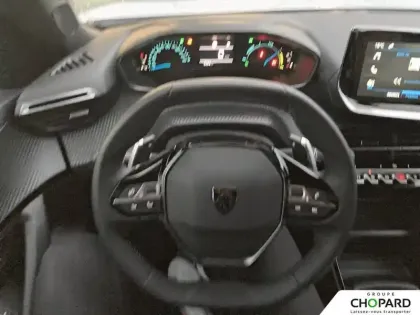Photo 35 Peugeot 2008  Hybrid 136 e-DCS6