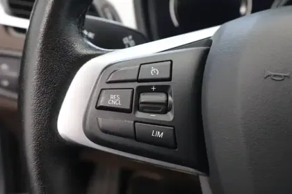 Photo 27 BMW X1  sDrive 20i 178 ch DKG7