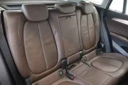 Photo 11 BMW X1  sDrive 20i 178 ch DKG7