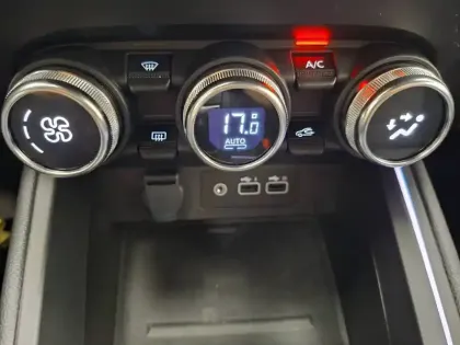Photo 47 Renault Clio  E-Tech full hybrid 145 ch GSR2