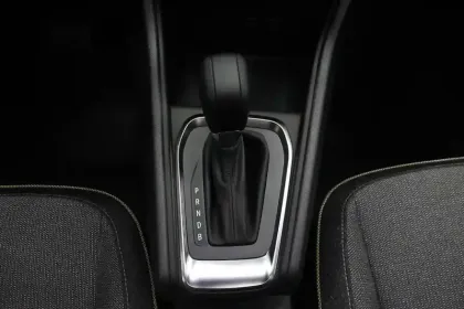 Photo 9 Renault Captur  E-Tech full hybrid 145 ch