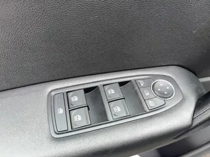 Photo 34 Renault Captur  TCe 100 GPL