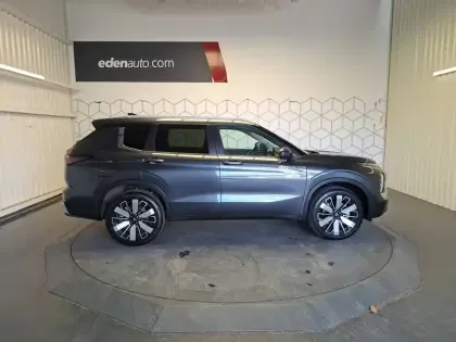 Photo 11 Mitsubishi Outlander  2.4 MIVEC PHEV 306 4WD