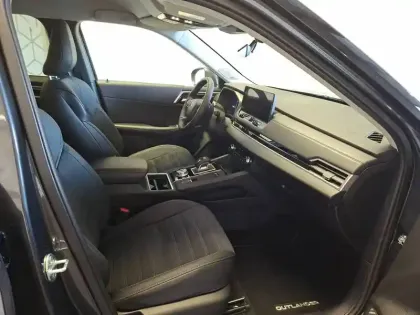 Photo 8 Mitsubishi Outlander  2.4 MIVEC PHEV 306 4WD