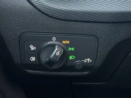 Photo 21 Audi Q2  35 TFSI 150 S tronic 7