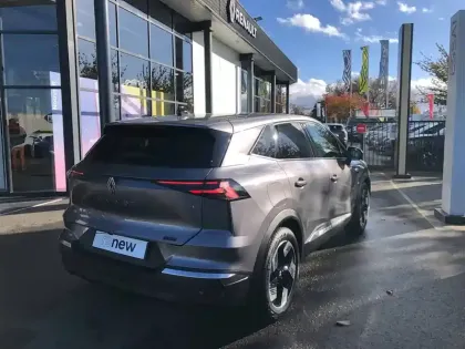 Photo 20 Renault Symbioz  E-Tech full hybrid 145