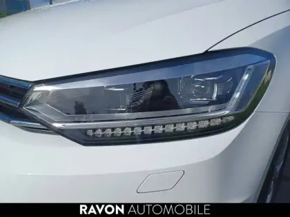 Photo 17 Volkswagen Touran  2.0 TDI 150 DSG7 7pl