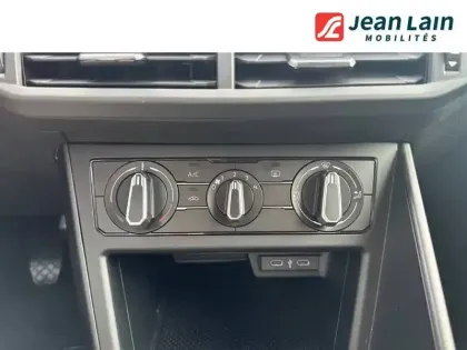 Photo 13 Volkswagen Polo  1.0 MPI 80 S&S BVM5