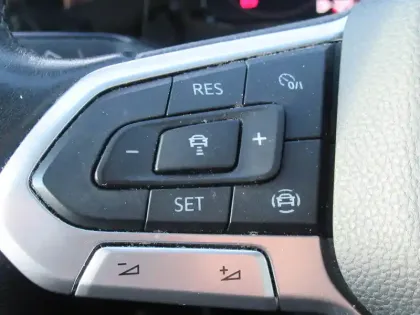 Photo 28 Volkswagen Golf  2.0 TDI SCR 115 BVM6