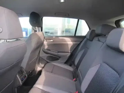 Photo 7 Volkswagen Golf  2.0 TDI SCR 115 BVM6