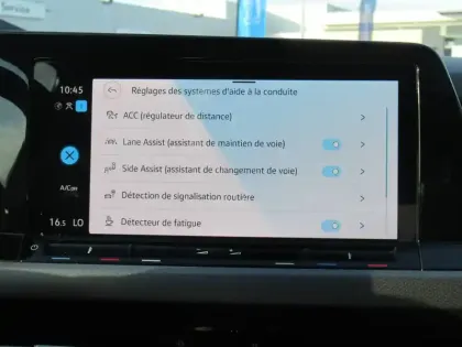 Photo 21 Volkswagen Golf  2.0 TDI SCR 115 BVM6